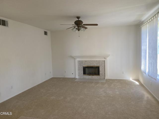 Building Photo - 1918 Cabrillo Mesa Ct