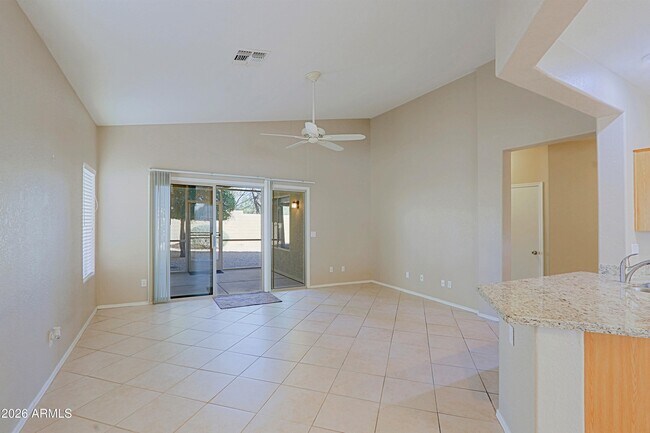 Foto del edificio - 40513 N Territory Trail