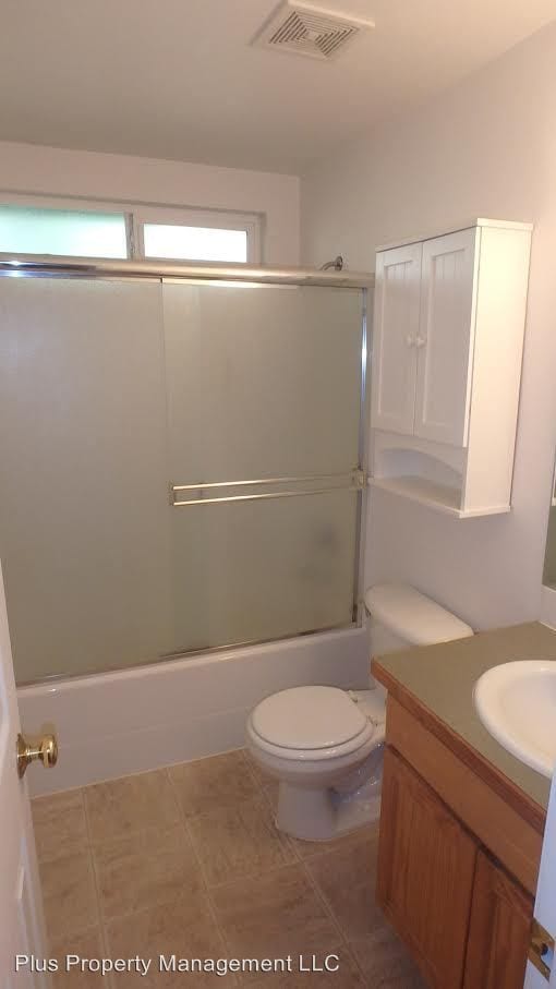 Building Photo - 631 SW Pelton Pl