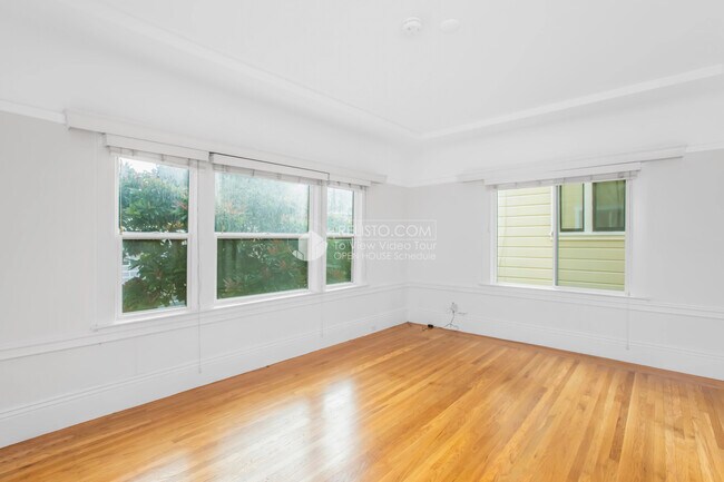 Building Photo - 632 Cabrillo St