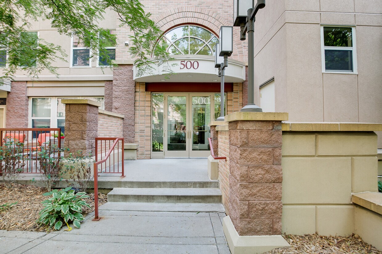 Primary Photo - 500 N 2nd St