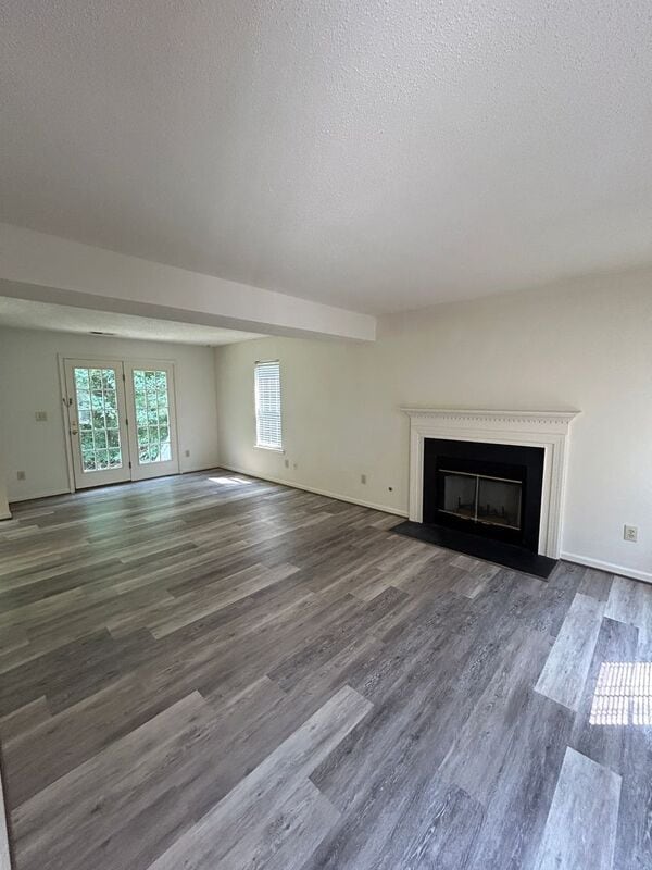 Building Photo - 3985 Longhill Station Rd