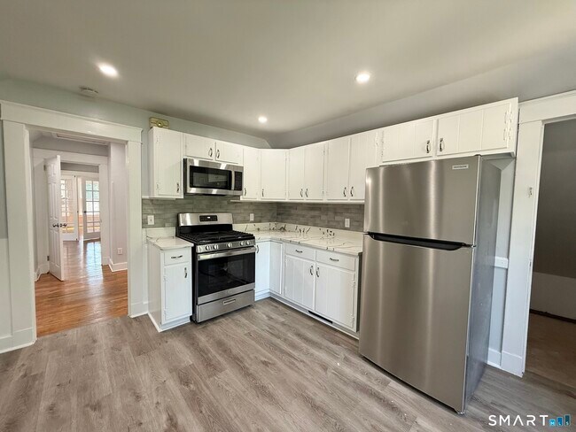 Foto del edificio - 253 Willow St