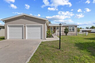 Building Photo - 805 Beech Ct