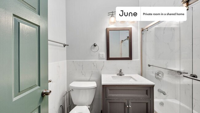 Foto del edificio - Room in Shared 2 bed/1 bath home in East Harlem