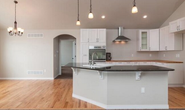 Building Photo - 1575 Barberry Ridge