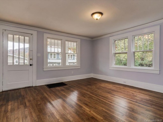 Foto del edificio - 41 Crescent St