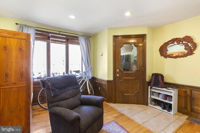 Foto del edificio - 3285 Chatham St