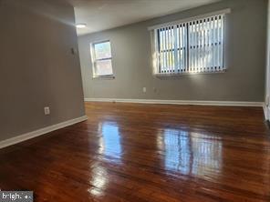 Foto del edificio - 1126 48th Pl NE