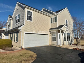 Building Photo - 234 Parkside Dr