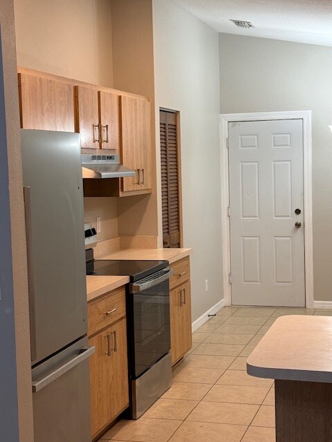 Foto del edificio - 3809 SE 60th St