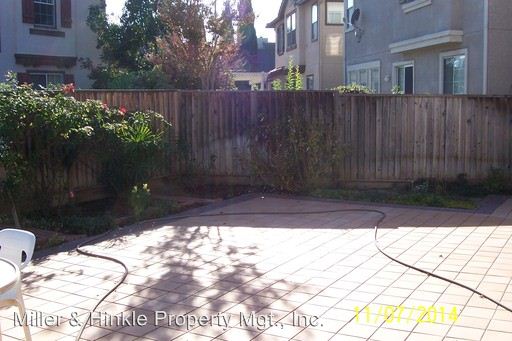 Building Photo - 1334 Hazlett Way