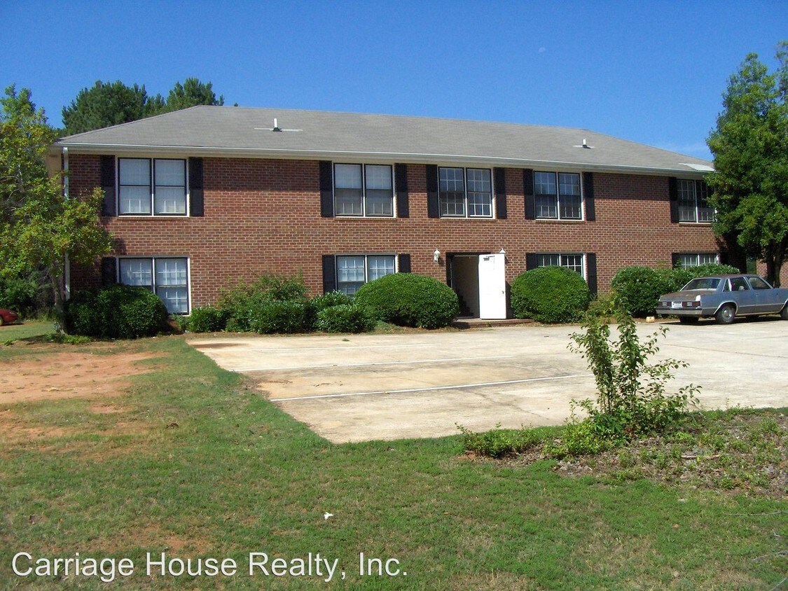 Foto principal - 160 Barrington Pl