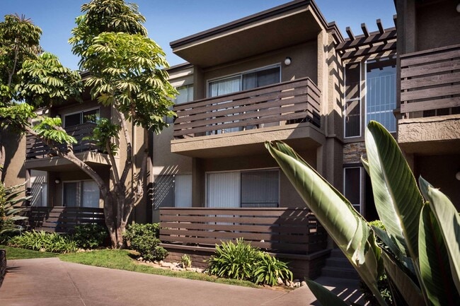 Building Photo - Elan Avante Apartments
