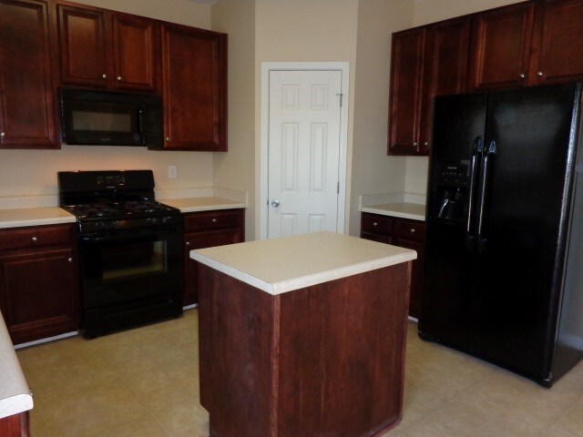 Foto del edificio - 3511 Umatilla Ln SW