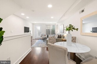 Building Photo - 1315 N 25th St