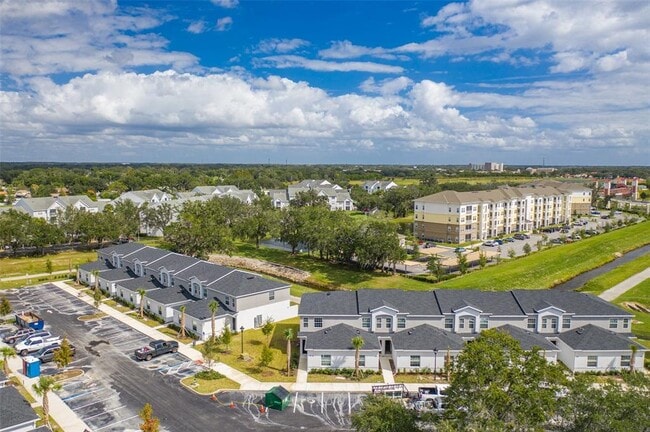 Foto del edificio - 2137 Penny Ln