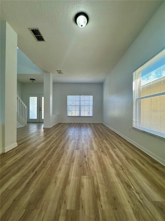 Foto del edificio - 16543 Cedar Run Dr