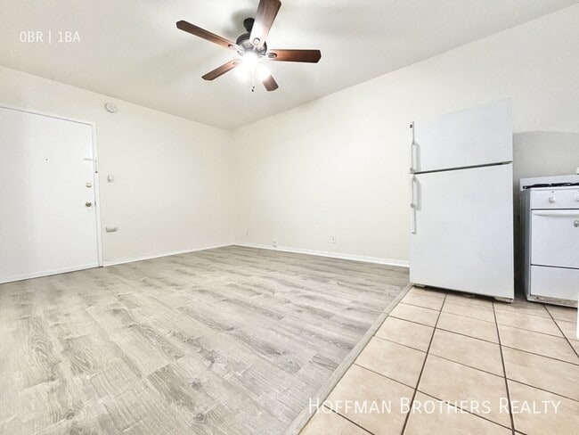 Foto del edificio - 614 Hauser Blvd