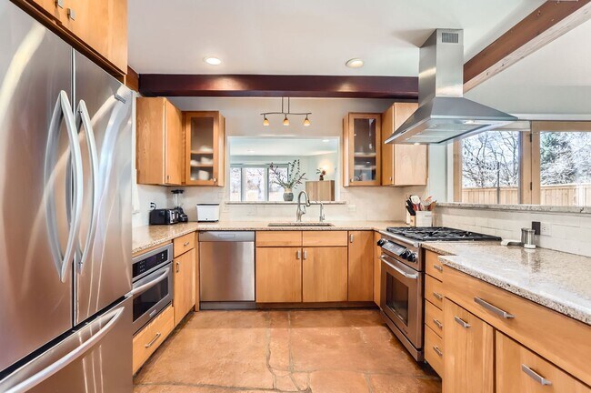 Foto del edificio - Peaceful 4 BDR Retreat in West Boulder