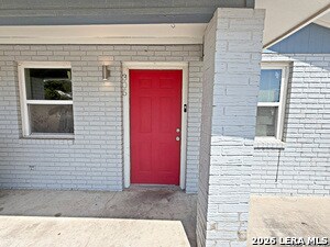 Foto del edificio - 305 Haeckerville Rd