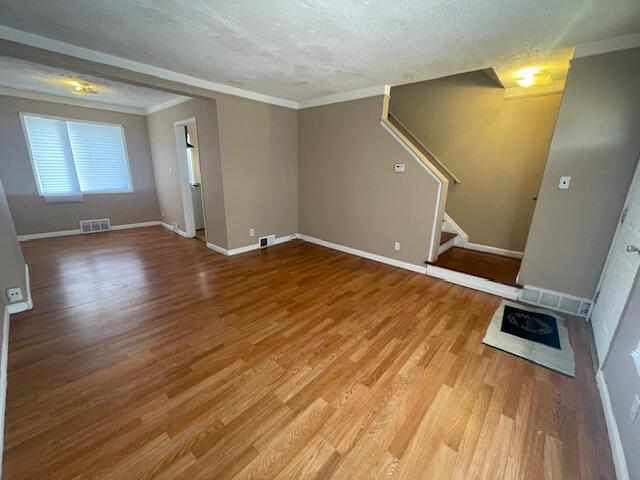 Building Photo - 3453 Ewald Cir