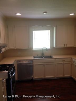 Foto del edificio - 2225 Brentwood Dr
