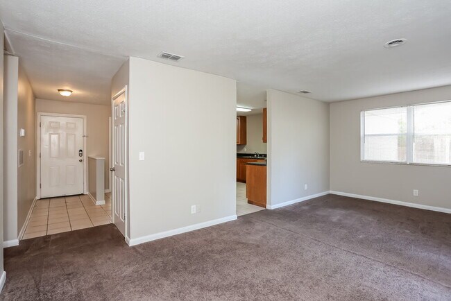 Foto del edificio - 10827 Kuralei Dr