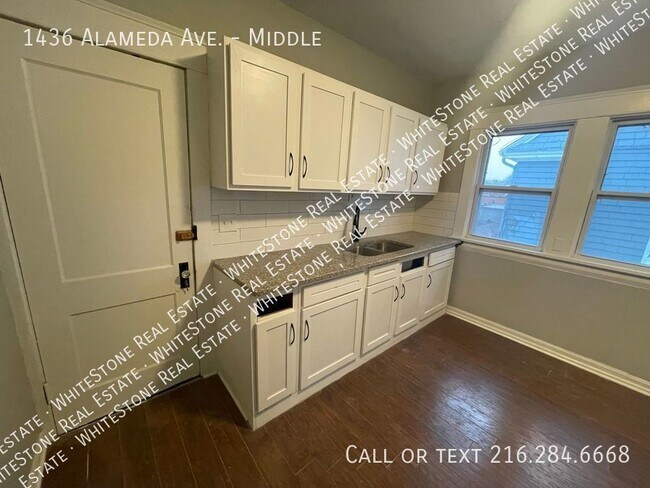 Foto del edificio - 2 bedroom apartmet in Lakewood!