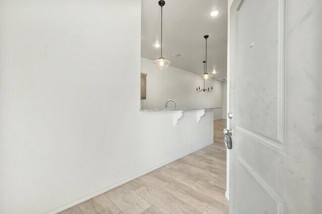 Foto del edificio - 1250 N 7th St