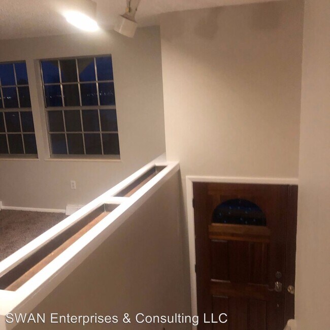 Building Photo - 4 br, 2 bath House - 773 S. Beech Street