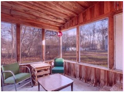 Private Lake Community-Association fees included in rent - 9580 Sunnyside Road