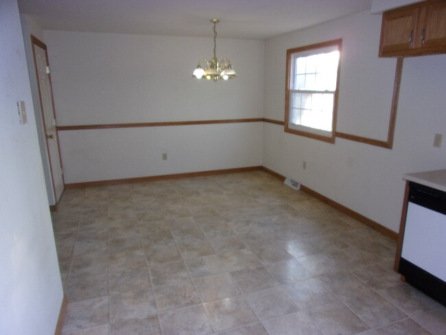 Foto del edificio - 6043 New Taylor Rd
