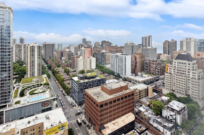 Foto del edificio - 1122 N Clark St