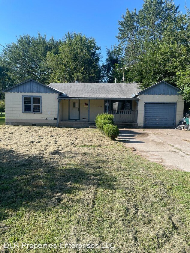 Primary Photo - 3 br, 1 bath House - 6238 E. Oklahoma Pl