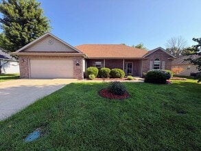 Building Photo - 509 Amazon Dr