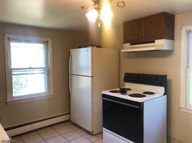 Building Photo - 94 NJ-173