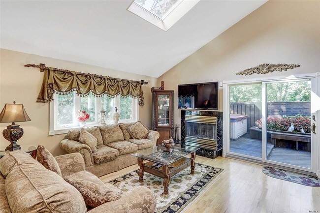 Foto del edificio - 39 Friendly Rd