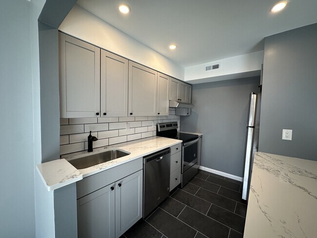 Foto del edificio - 316 White Horse Pike