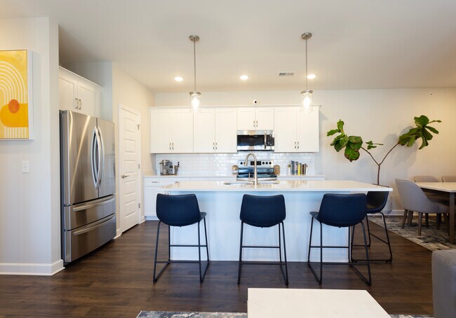 Building Photo - 7501 Hwy 70 S