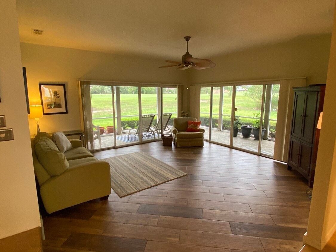 34 Magnolia Dr S Unit 34, Ormond Beach, FL 32174 Condo for Rent in