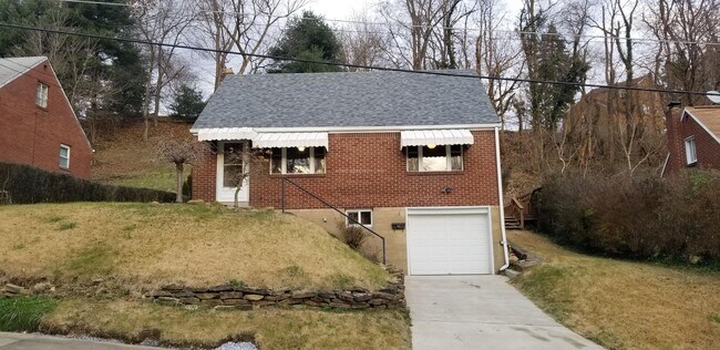 3 bedroom house for rent in Blawnox - 3 bedroom house for rent in Blawnox