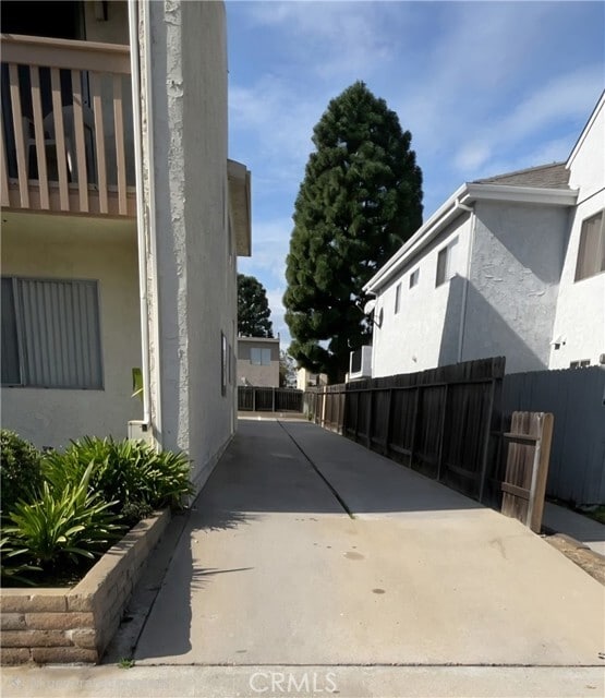 Building Photo - 16711 Sims Lane