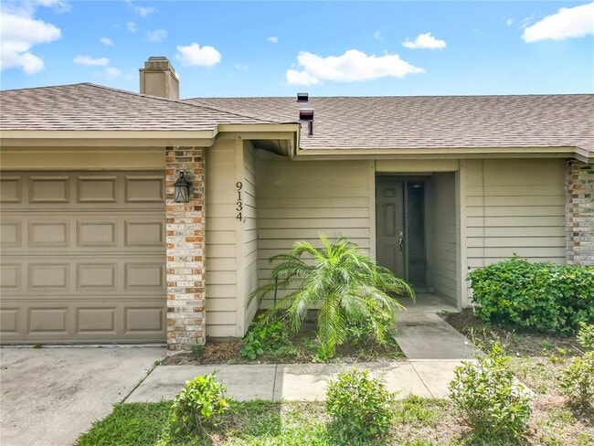 Foto del edificio - 9134 Sabal Palm Cir