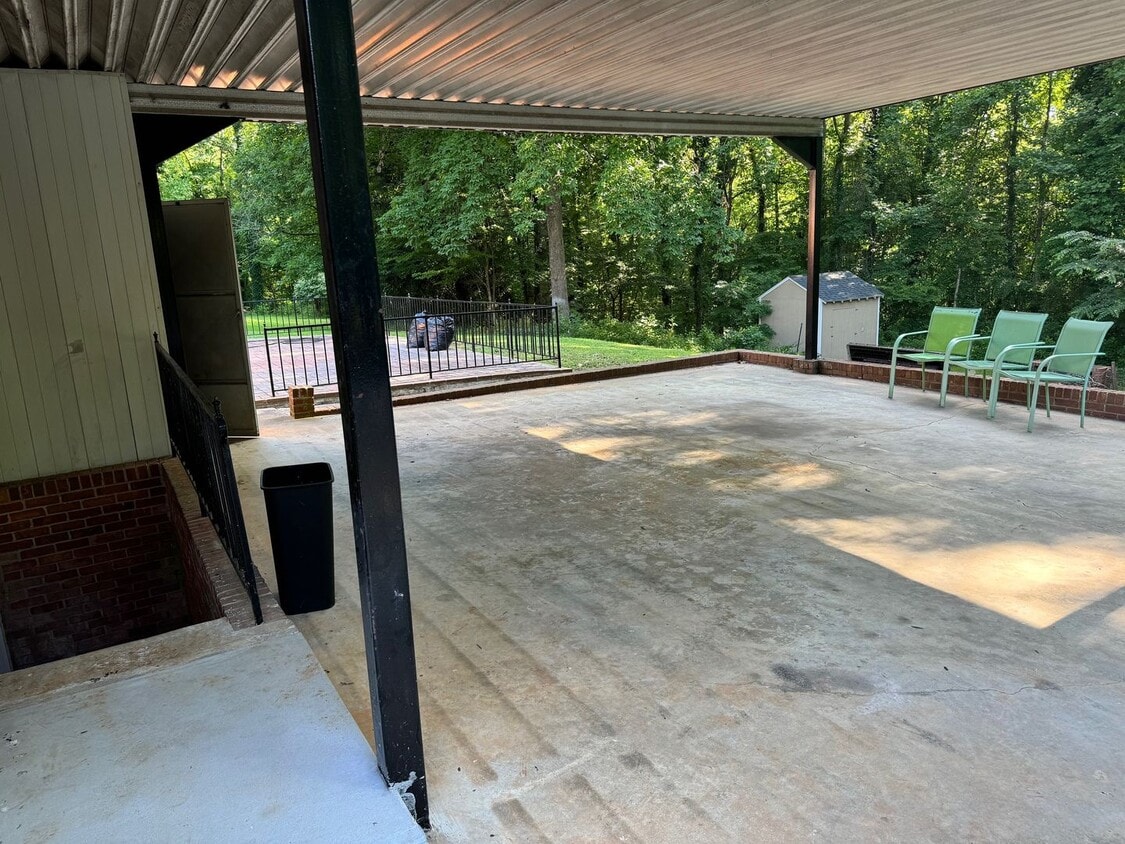 Dunhill Cigar Draw Winner For October 2015