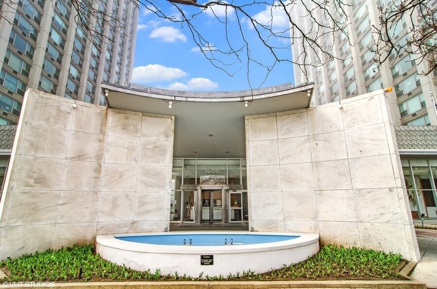 Primary Photo - 3600 N Lake Shore Dr