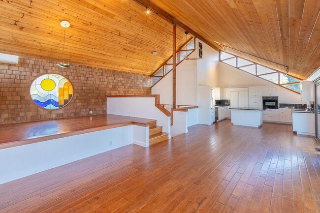 Foto del edificio - Iconic A-Frame Encinitas 4 Bed + Studio Sp...