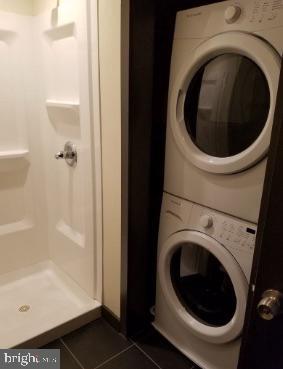 Foto del edificio - 1526 Fontain St