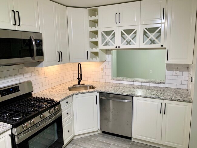 Foto del edificio - 67 Barberry Ct