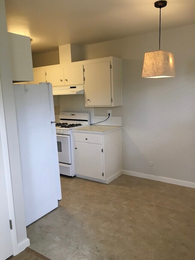 Foto del edificio - 812 Belden St